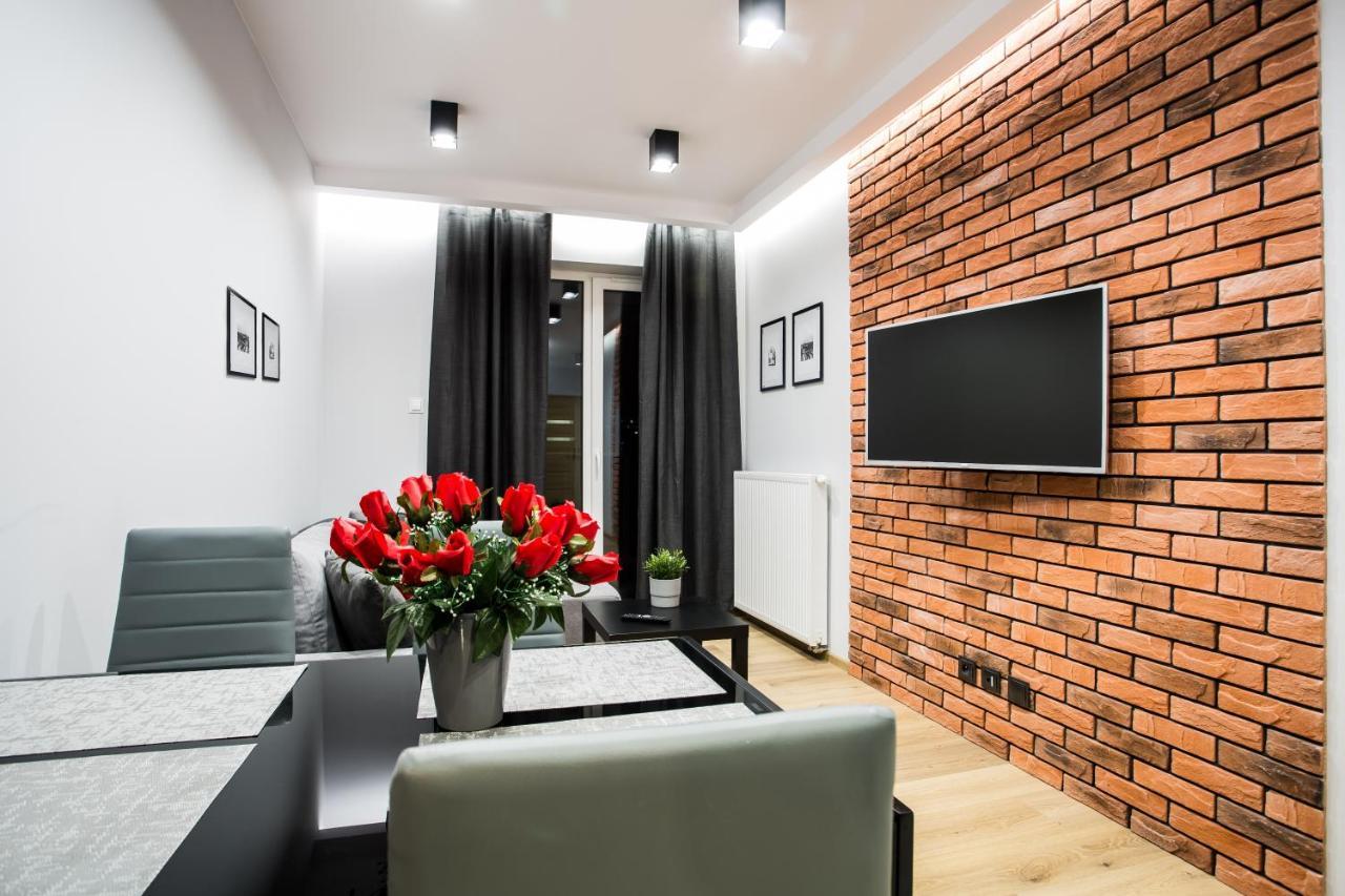 Resinest Apartamenty Jurowiecka J19 Białystok Kültér fotó